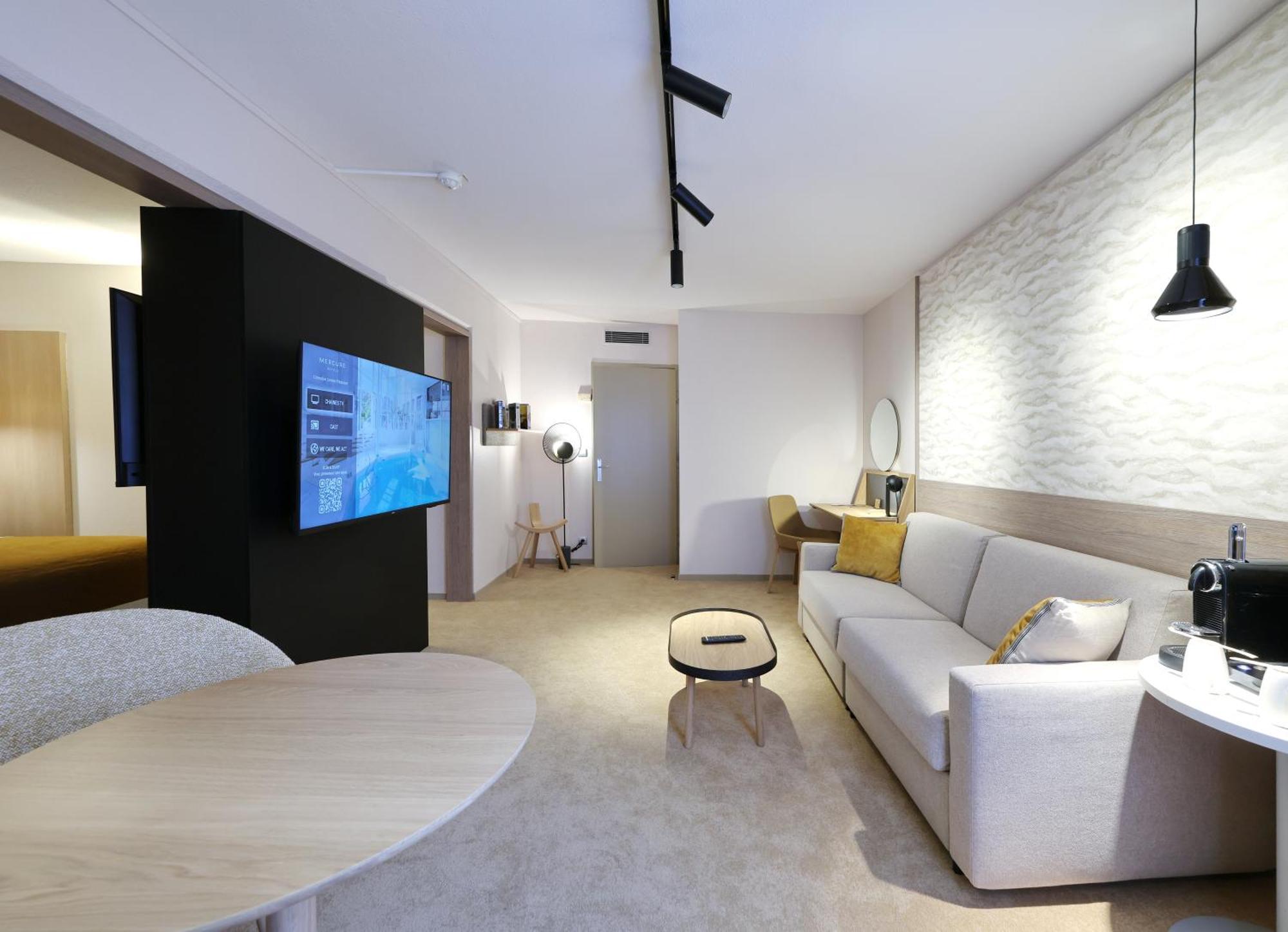 Mercure Grenoble Centre Porte Des Alpes Экстерьер фото