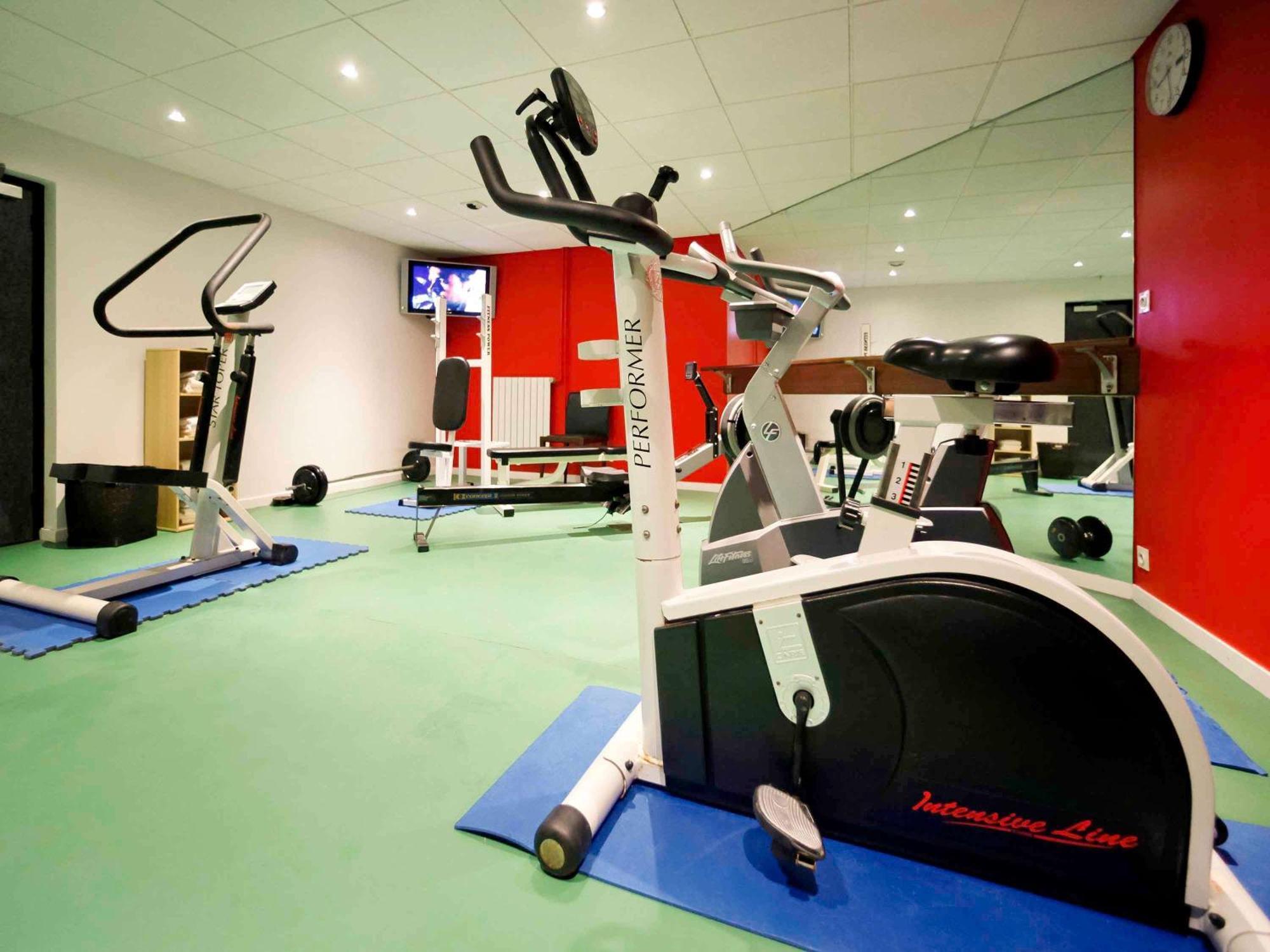 Mercure Grenoble Centre Porte Des Alpes Экстерьер фото