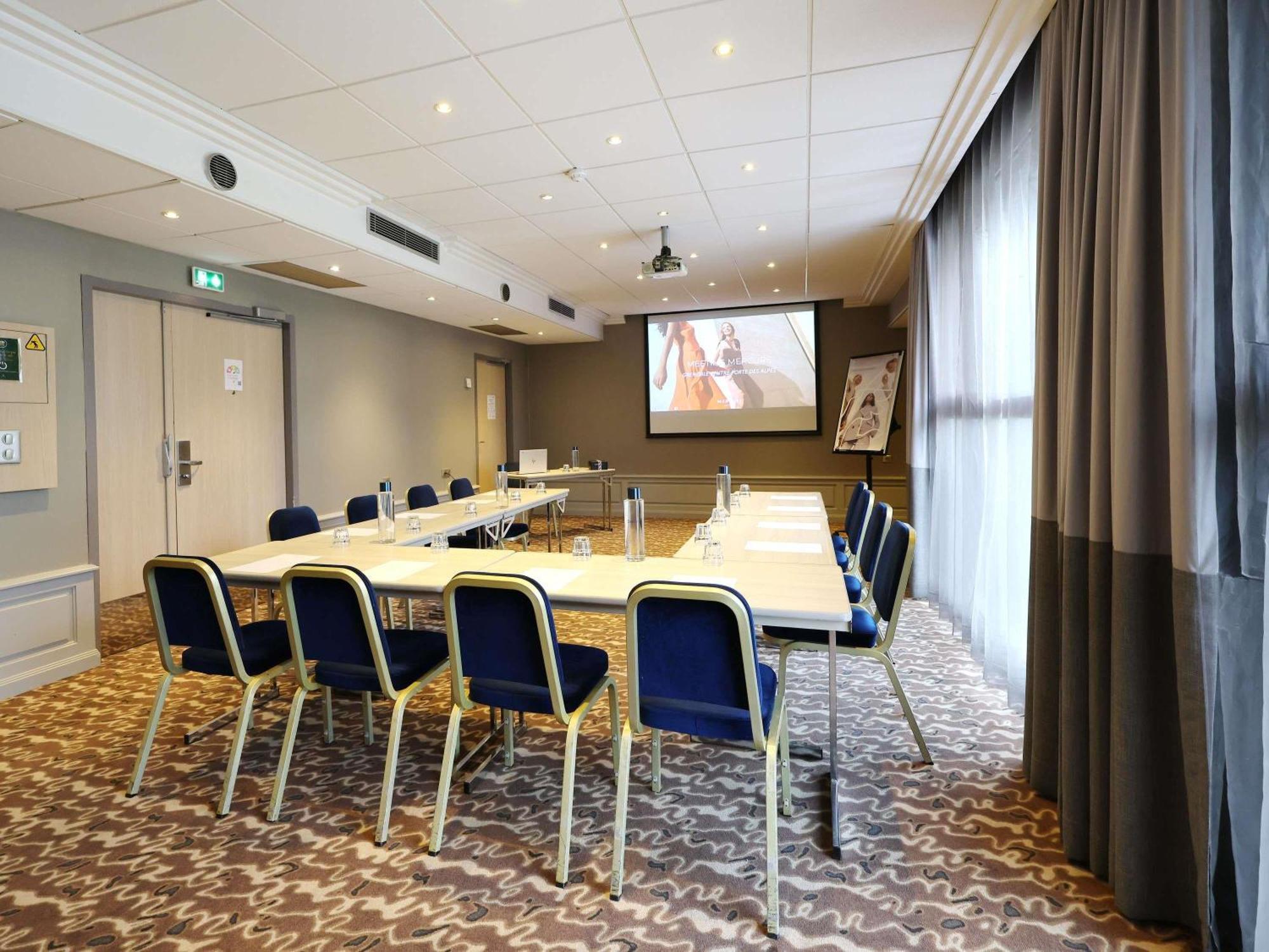 Mercure Grenoble Centre Porte Des Alpes Экстерьер фото