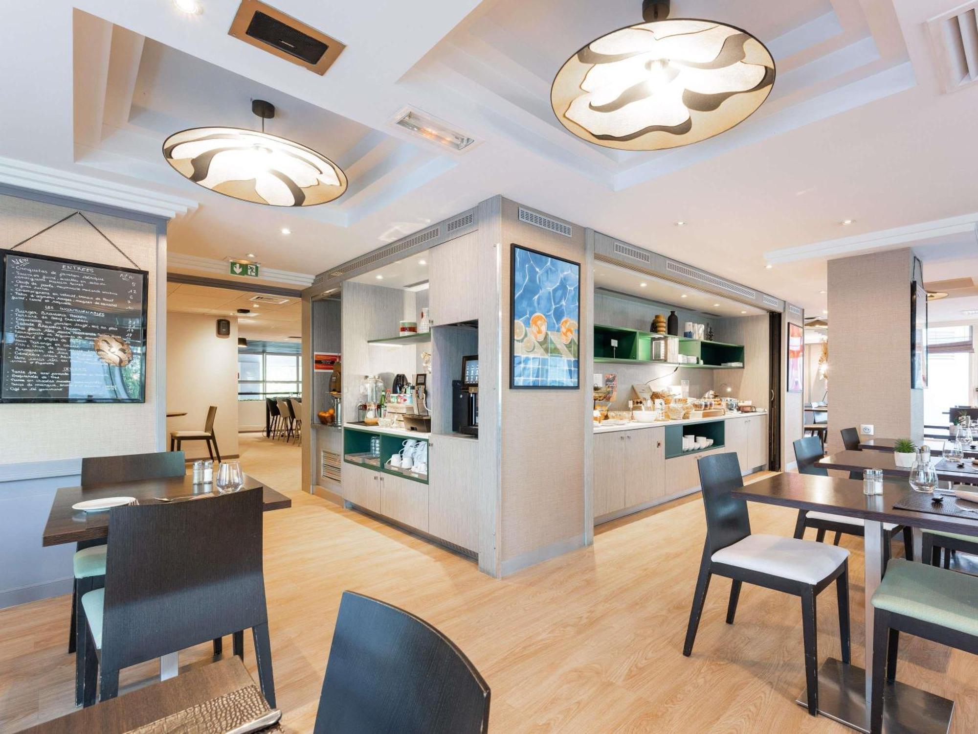Mercure Grenoble Centre Porte Des Alpes Экстерьер фото